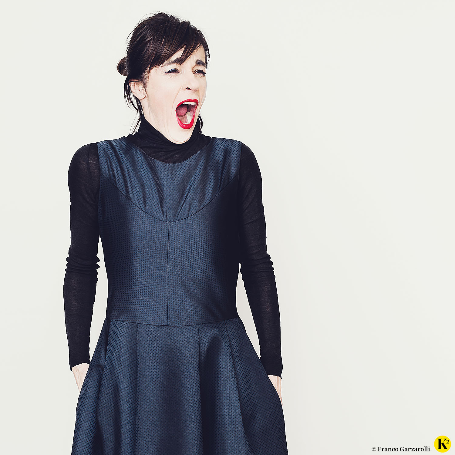 karins_kosmos_fashion_blaues_kleid_04